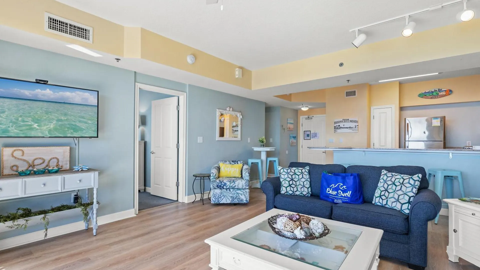 Holiday home Penthouse With Beautiful Beach Views! 1 Bedroom, 2 Bathroom Penthouse! Panama City Beach