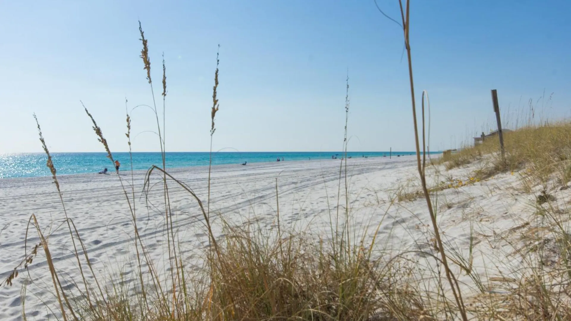 Penthouse With Beautiful Beach Views! 1 Bedroom, 2 Bathroom Penthouse! Panama City Beach