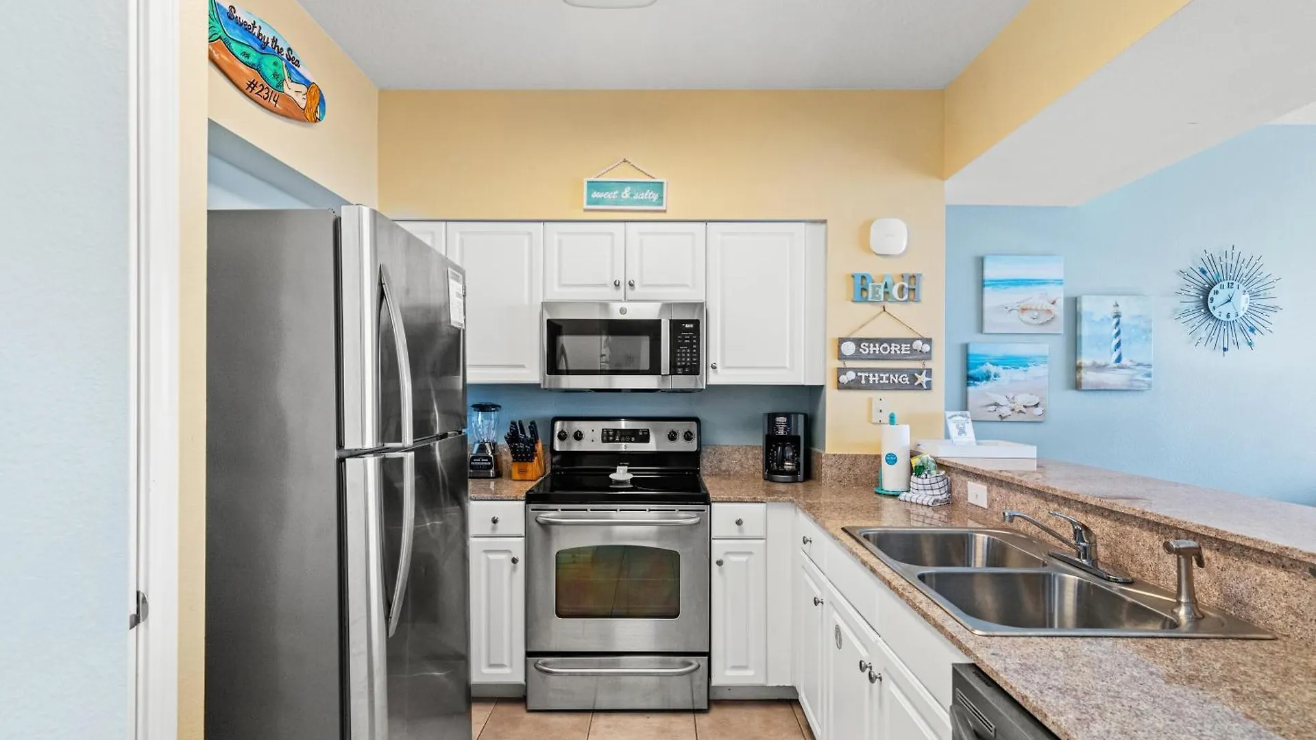 Penthouse With Beautiful Beach Views! 1 Bedroom, 2 Bathroom Penthouse! Panama City Beach 0*,  United States